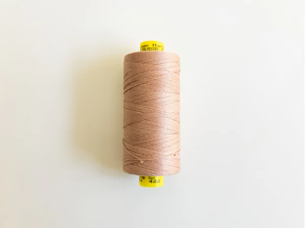 Нитки джинс Gutermann №30 арт. 422